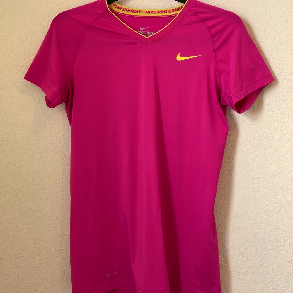 Women’s Nike Pro Combat V neck Training pink shirt